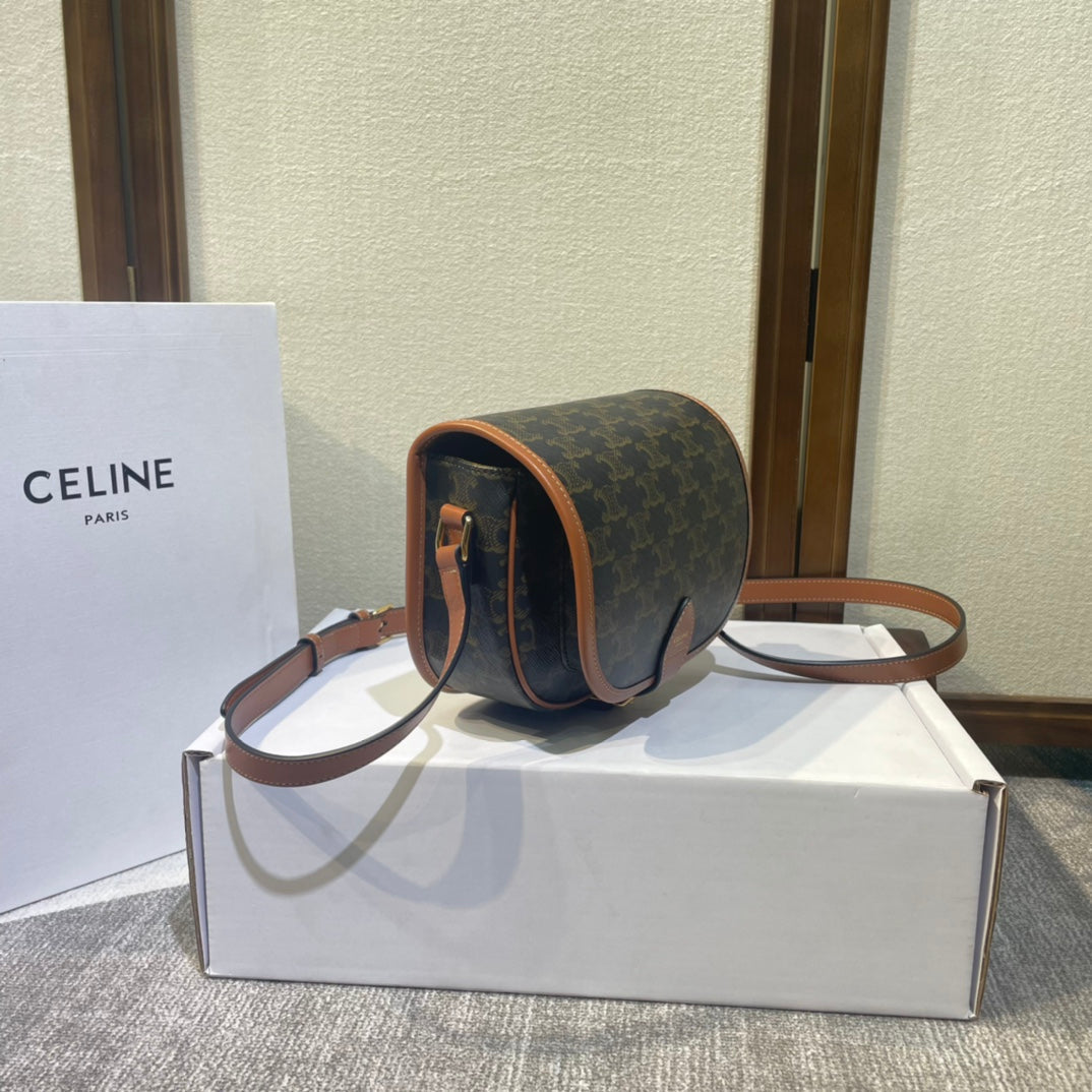 CELINE FOLCO BAG 18 BLACK IN TRIOMPHE CANVAS AND CALFSKIN