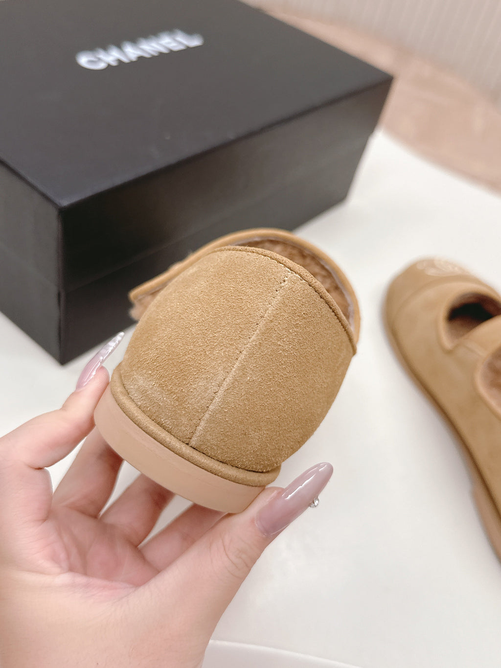 CHANEL FLAT MARY JANE SHOES 25S IN WARM BEIGE VELVET