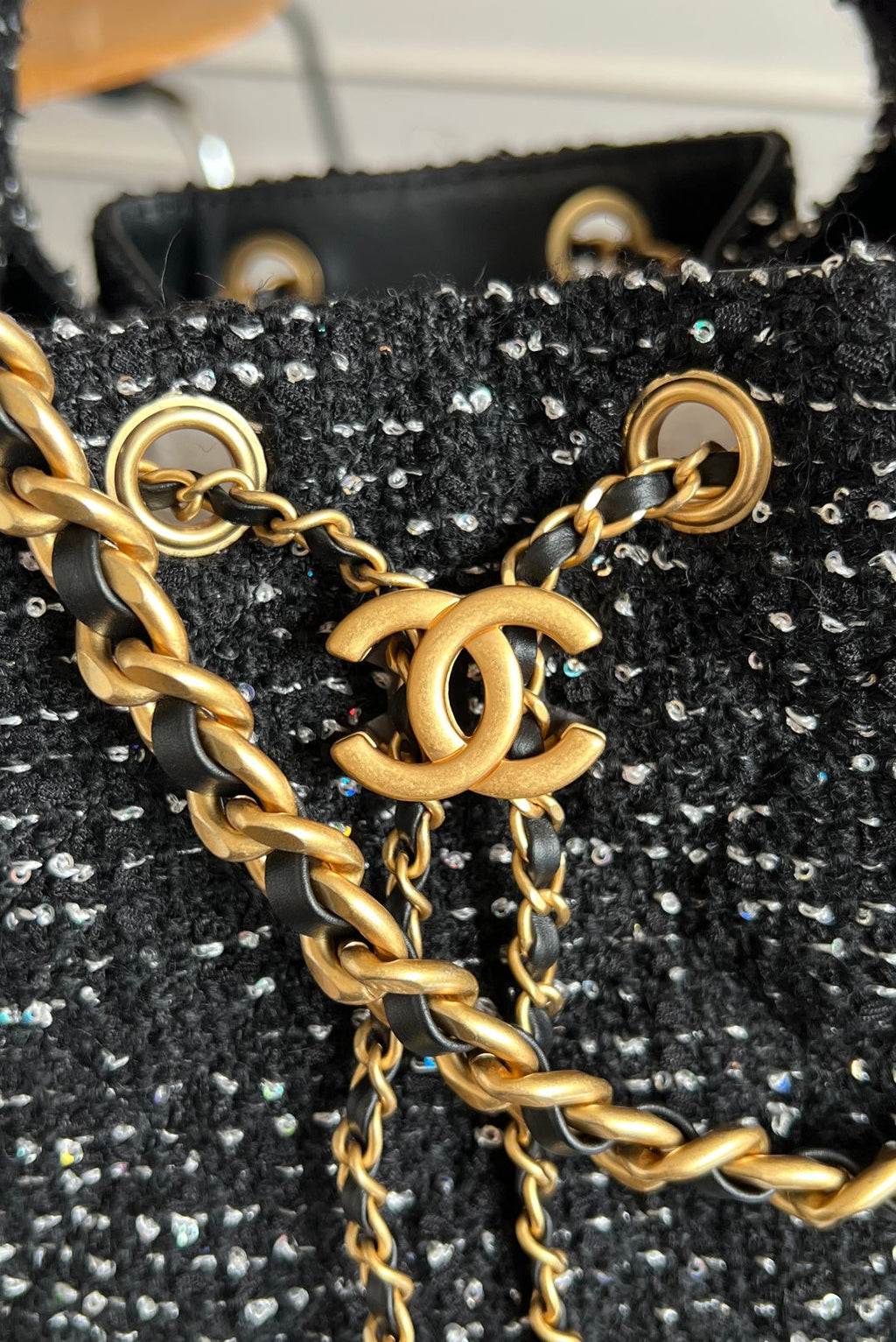 CHANEL 25S HOBO BAG 30 IN BLACK TWEED WITH GOLD HARDWARE