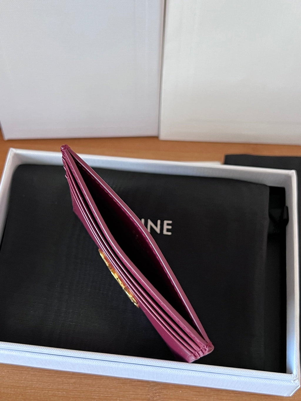 CELINE 25S CARD HOLDER WITH TRIOMPHE LOGO 11 IN OXBLOOD CALFSKIN