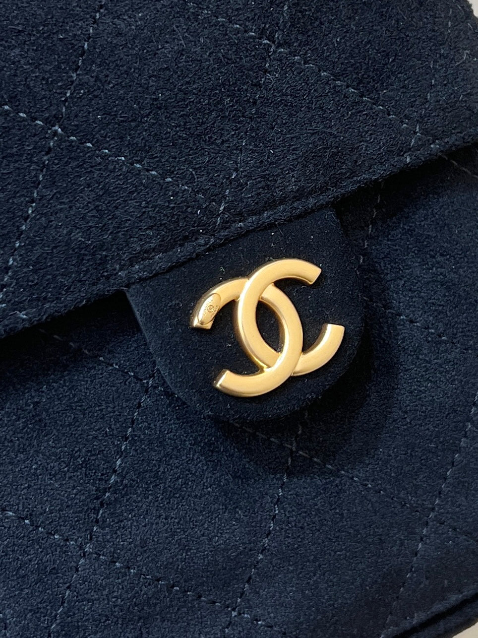 CHANEL 25 HANDBAG 30 IN BLACK SUEDE GOLD HARDWARE